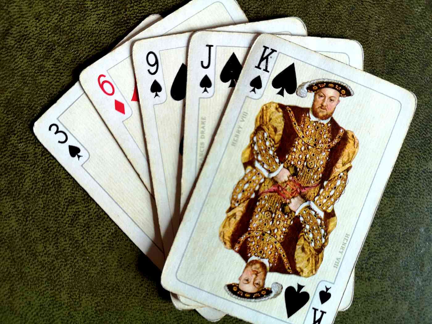 playing cards - busted flush?